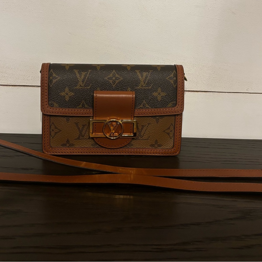 Authentic LV Monogram Dauphine M68746 (PLeASE REAd)